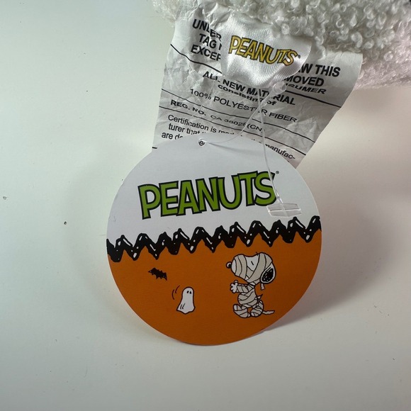 Peanuts Snoopy Dracula Vampire Pillow Halloween Decorative Plush New with Tags - Picture 6 of 11